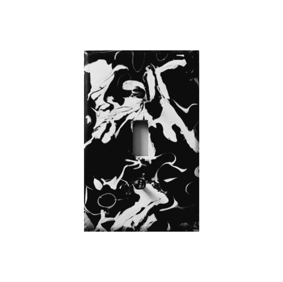 Hand Crafted Black and White Abstract Design Single Light Switch Plate - Picture 2 of 2